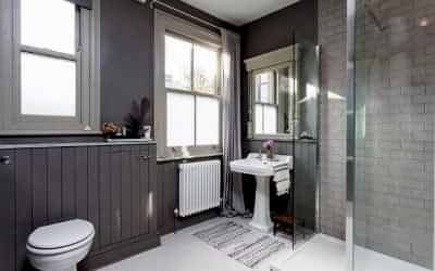 Salle de bain de style scandinave: idées d'intérieur