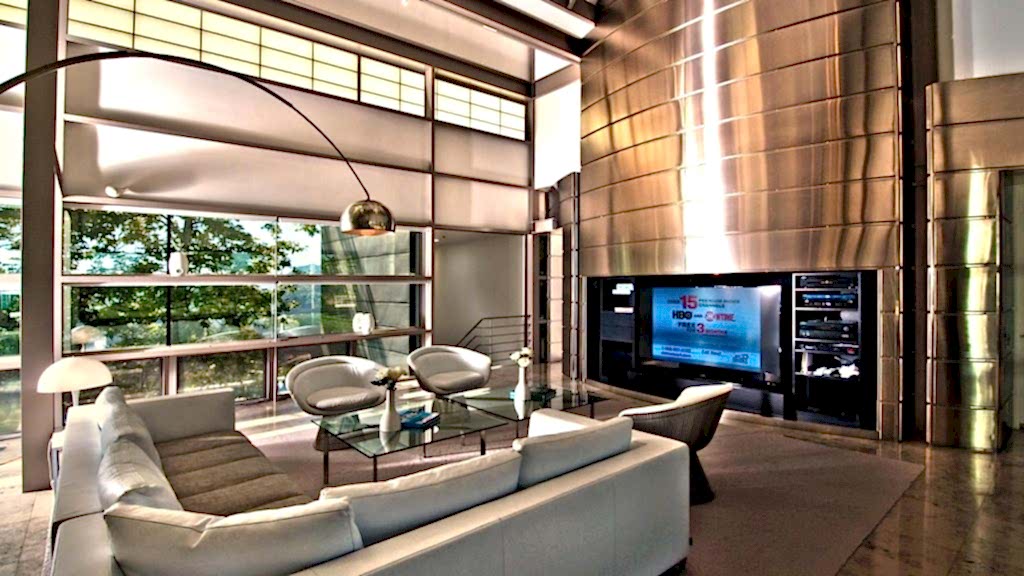 Hi-tech à l'intérieur