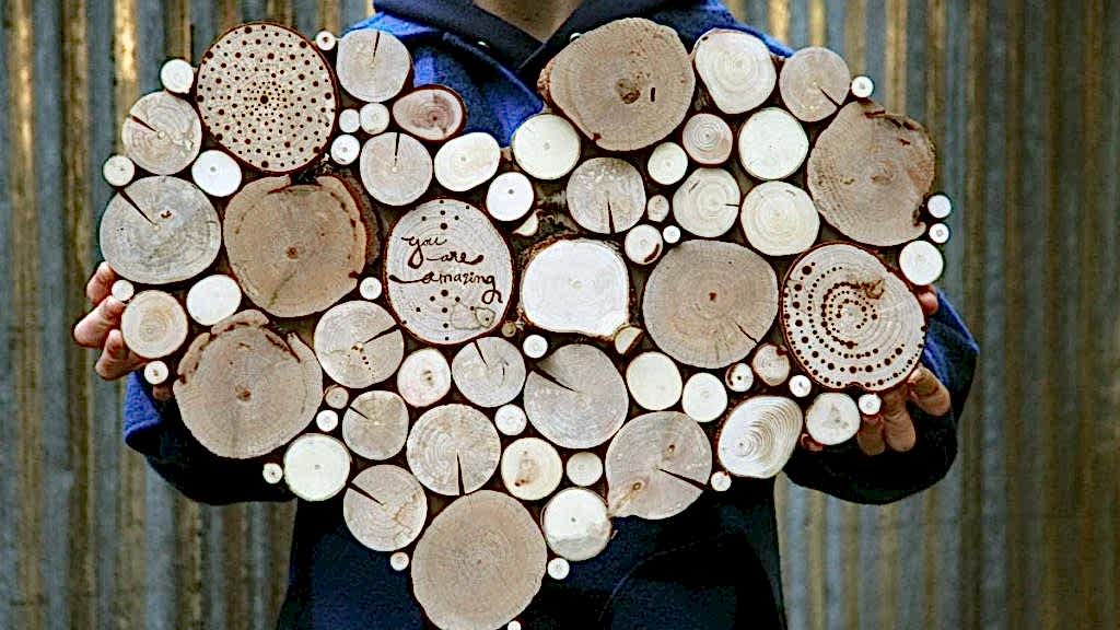 Artisanat à partir de coupes de bois