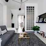 Pot de fleur sur le sol