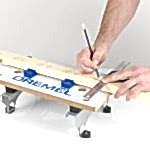 Marquer et couper des trous pour les lattes